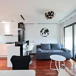 Two Bedroom Dunatov With Private Parking *